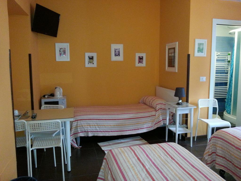 Affittacamere Andronaco Milano Cameră foto